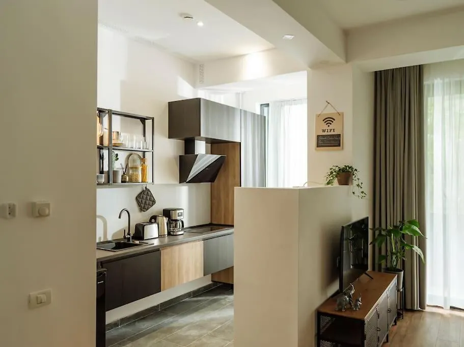 Central 2 Apartment - New Building & Parking Bucharest 0*,  Romania