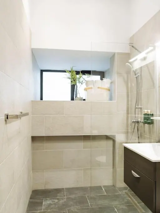Central 2 Apartment - New Building & Parking Bucharest