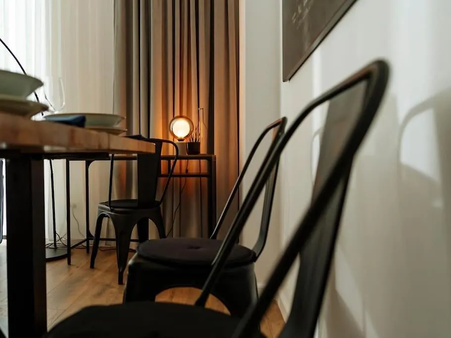 Central 2 Apartment - New Building & Parking Bucharest 0*,